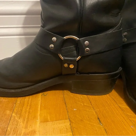 Boulet Men’s Black Leather Motorcycle Biker Boots - Picture 4 of 9